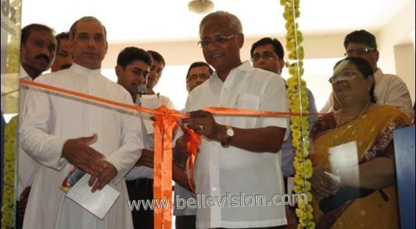 Mangalore MLA J R Lobo Inaugurates Travel Trendz in City