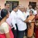 Mangalore J R Lobo Hands over Cheque for Rs 70,000 as Relief for Fire Damage