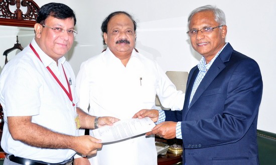 Mangalore: JR Lobo, minister Baig meet Air India MD and Civil minister; urge to restart Kuwait-Mangalore direct flight