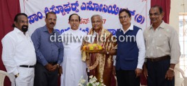 Mangalore: J R Lobo, Ivan D'souza honoured by St Christopher Assn