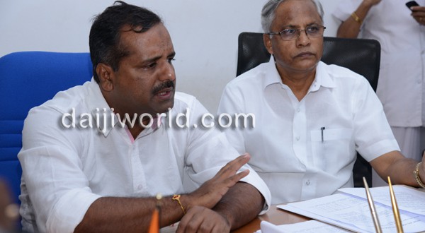Mangalore: Passengers at airport to be screened for Ebola virus: Khadar