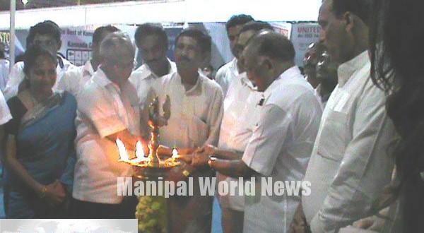 Ramanatha Rai inaugurates National Consumer Fair at Karavali Uthsav grounds