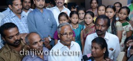 Mangalore: J R Lobo celebrates Diwali with ashram kids
