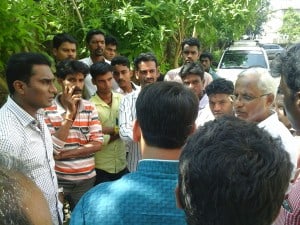 AJ_hospital_visit_03