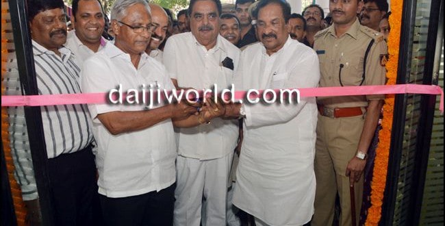 Mangaluru: K J George inaugurates police community hall; accuses BJP of ‘lying’