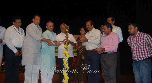 Minister U T Khader inaugurates Mangalore University’s Swachh Bharat Campaign