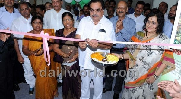 Mangaluru: Karavali Utsav off to a grand start, speakers call for harmony