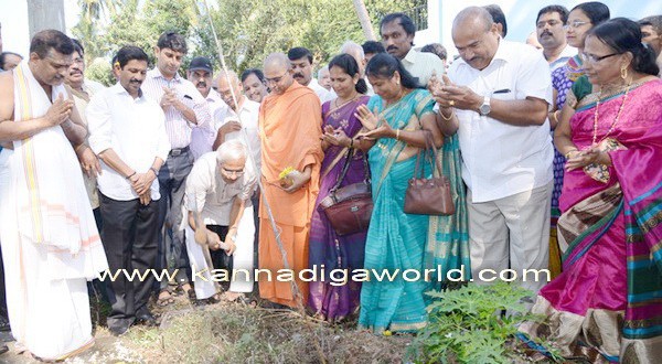 Gujjarkere lake development project inaugurated by MLA J R Lobo