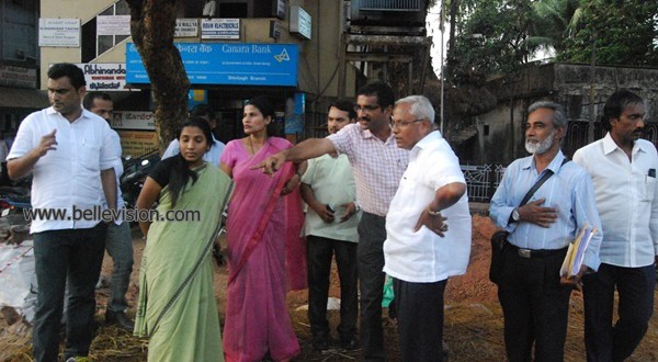 Mangaluru: MLA J R Lobo inspects concreting work on Kadri-Nantoor Road