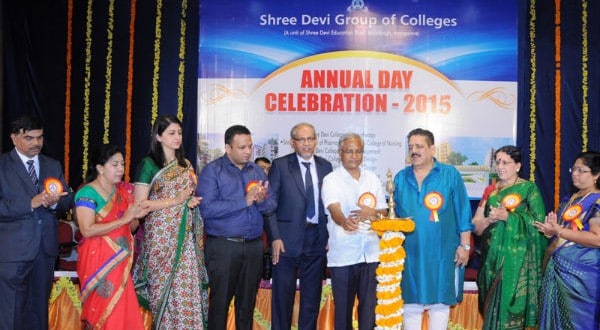 Mangaluru: Shree Devi Group of Colleges celebrates annual day at Loyola Hall