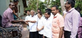Mangaluru: MLA J R Lobo hands over Rs 70,000 to renovate collapsed house