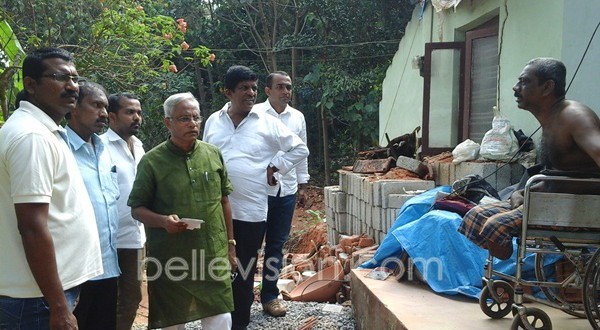 Mangaluru: House collapses at Maroli, MLA Lobo assures monetary help for repairs