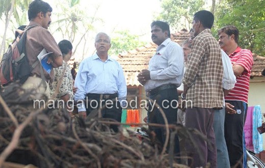 MLA JR Lobo inspects Gujjarakere lake development works