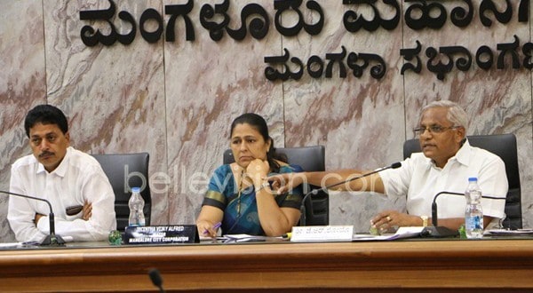 Mangaluru: MLA Lobo advises civic body to better utilize Premium FAR Fund