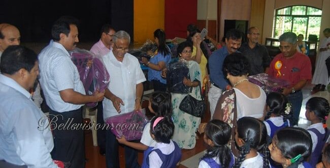 Mangaluru: KORWA distributes uniforms & books to nearly 500 needy students - J R Lobo