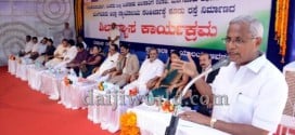 Mangaluru: PWD minister lays foundation for Court Road upgradation
