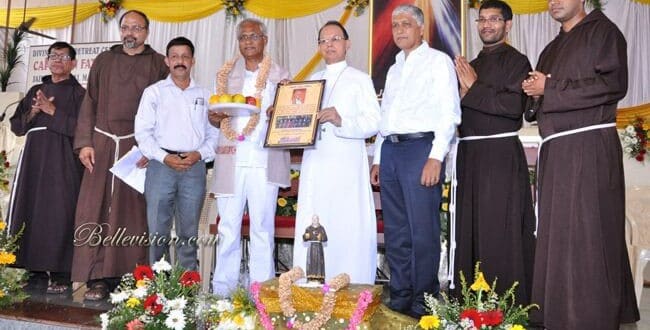 Mangaluru: Bishop Henry DSouza and J R Lobo honoured during annual feast of Padre Pio