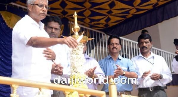 Lobo inaugurates Dasara, Rajiv Gandhi khel abhiyan sports