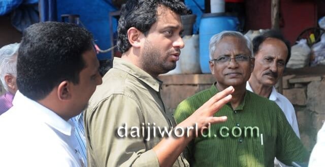J R Lobo inspects Kaikamba market with CDA chairman