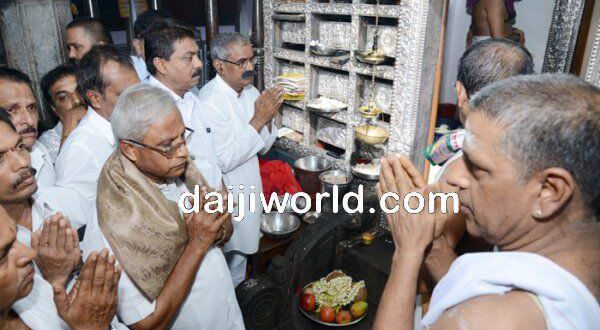 MLA Lobo offers prayers for rain at temple, church and mosque
