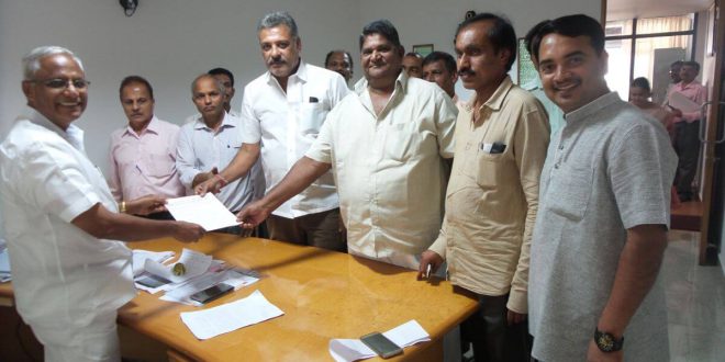 ಶಾಲಾ ಮಕ್ಕಳನ್ನು ಒಯ್ಯುವ ವಾಹನಗಳ ಚಾಲಕರ/ ಮಾಲಕರ ಸಮಸ್ಯೆಯನ್ನು ನೀಗಿಸಲು ಶಾಸಕ ಲೋಬೊಗೆ ಕಾಂಗ್ರೆಸ್ ಮನವಿ.