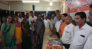 ಬೆಂಗರೆ 60 ನೇ ವಾರ್ಡ್ ನ ಅಧ್ಯಕ್ಷರನ್ನಾಗಿ ಆಸೀಫ್ ಅಹಮದ್ ಅವರನ್ನು ಶಾಸಕ ಜೆ.ಆರ್.ಲೋಬೊ ಅಭಿನಂದಿಸಿದರು.
