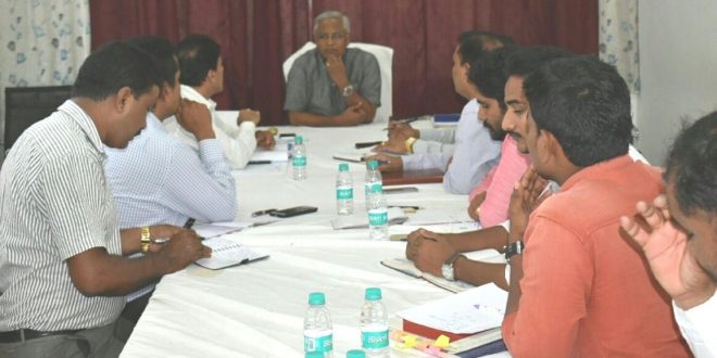 ಶಾಸಕ ಜೆ.ಆರ್.ಲೋಬೊ ಅವರು ಆಧಾರ್ ಪಡೆಯಲು ಅಧಿಕಾರಿಗಳ ಸಭೆ ನಡೆಸಿದರು