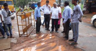 ಶಾಸಕ ಜೆ.ಆರ್.ಲೋಬೊ ಅವರು ಇಂದು ಮುಂಜಾನೆ ಗುಜ್ಜರಕೇರಿ ಬಳಿ ಒಳಚರಂಡಿ ಸಮಸ್ಯೆ ಬಗ್ಗೆ ಸ್ಥಳ ಪರಿಶೀಲನೆ ಮಾಡಿದರು