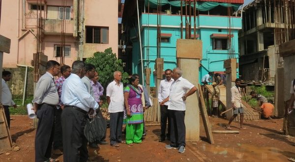 ಶಾಸಕ ಜೆ.ಆರ್.ಲೋಬೊ ಮಹಾಕಾಳಿಪಡ್ಪು ಪೌರಕಾರ್ಮಿಕರ ವಸತಿಗೃಹ ವೀಕ್ಷಣೆ