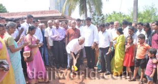 MLA J R Lobo lays foundation for Kankanady B ward concrete road