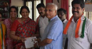 ನಗರದ ಕೊಡಿಯಾಲ್‍ಬೈಲು ವಾರ್ಡಿನಲ್ಲಿ ಮಾಜಿ ಶಾಸಕರಾದ ಲೋಬೊರವರಿಂದ ಮತಯಾಚನೆ